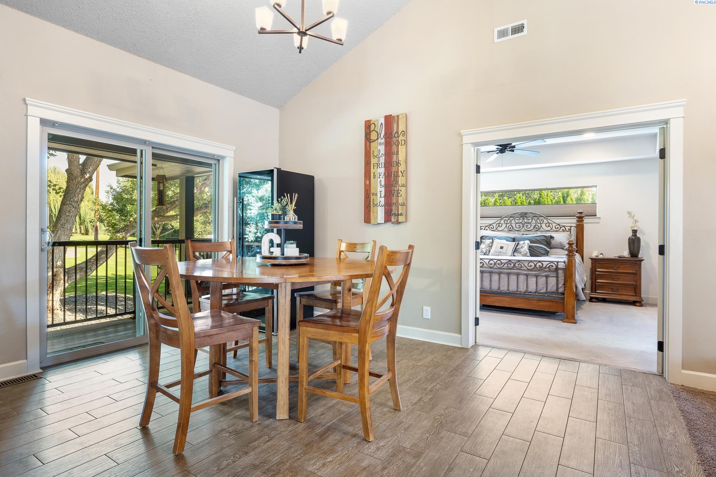 9021 Sunset Trail
