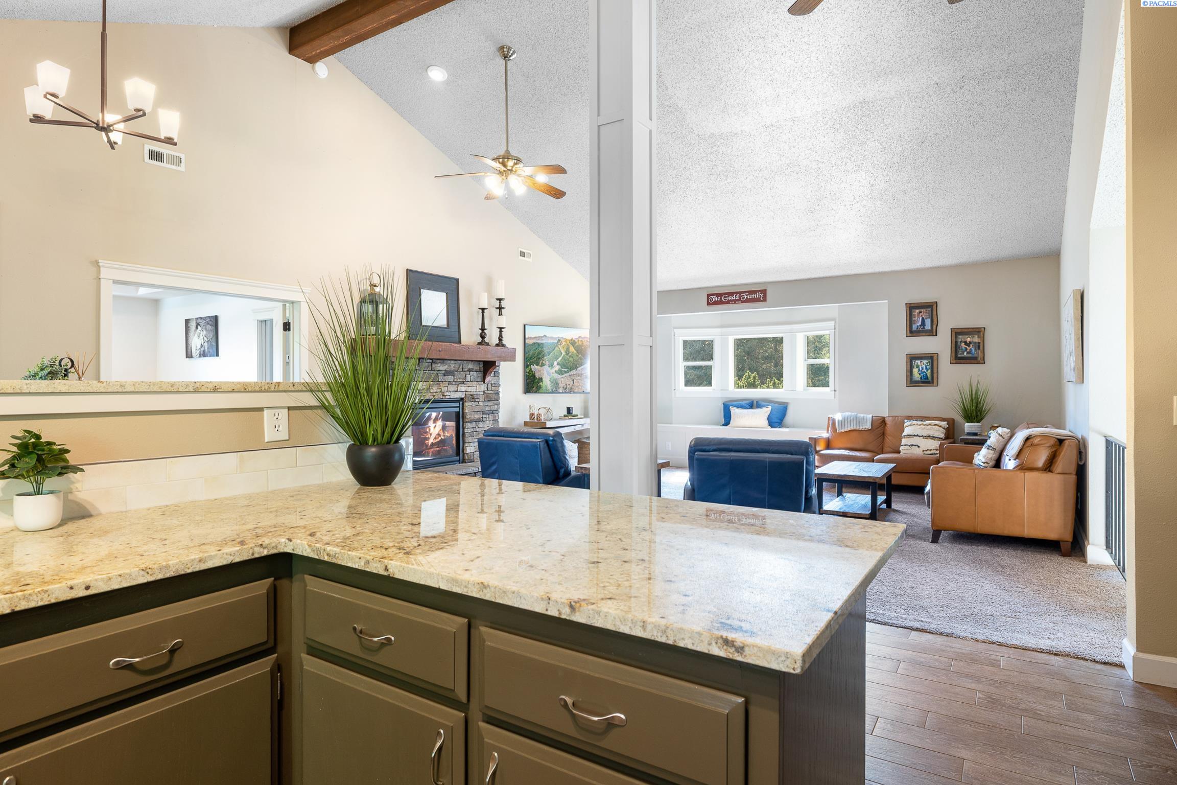 9021 Sunset Trail