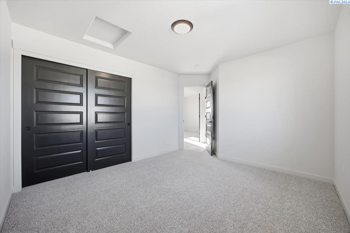 8801 Silver Mound Dr