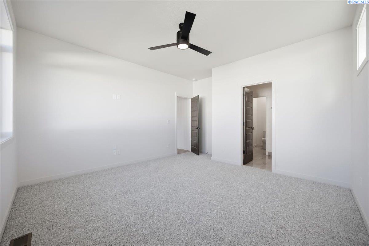 8801 Silver Mound Dr