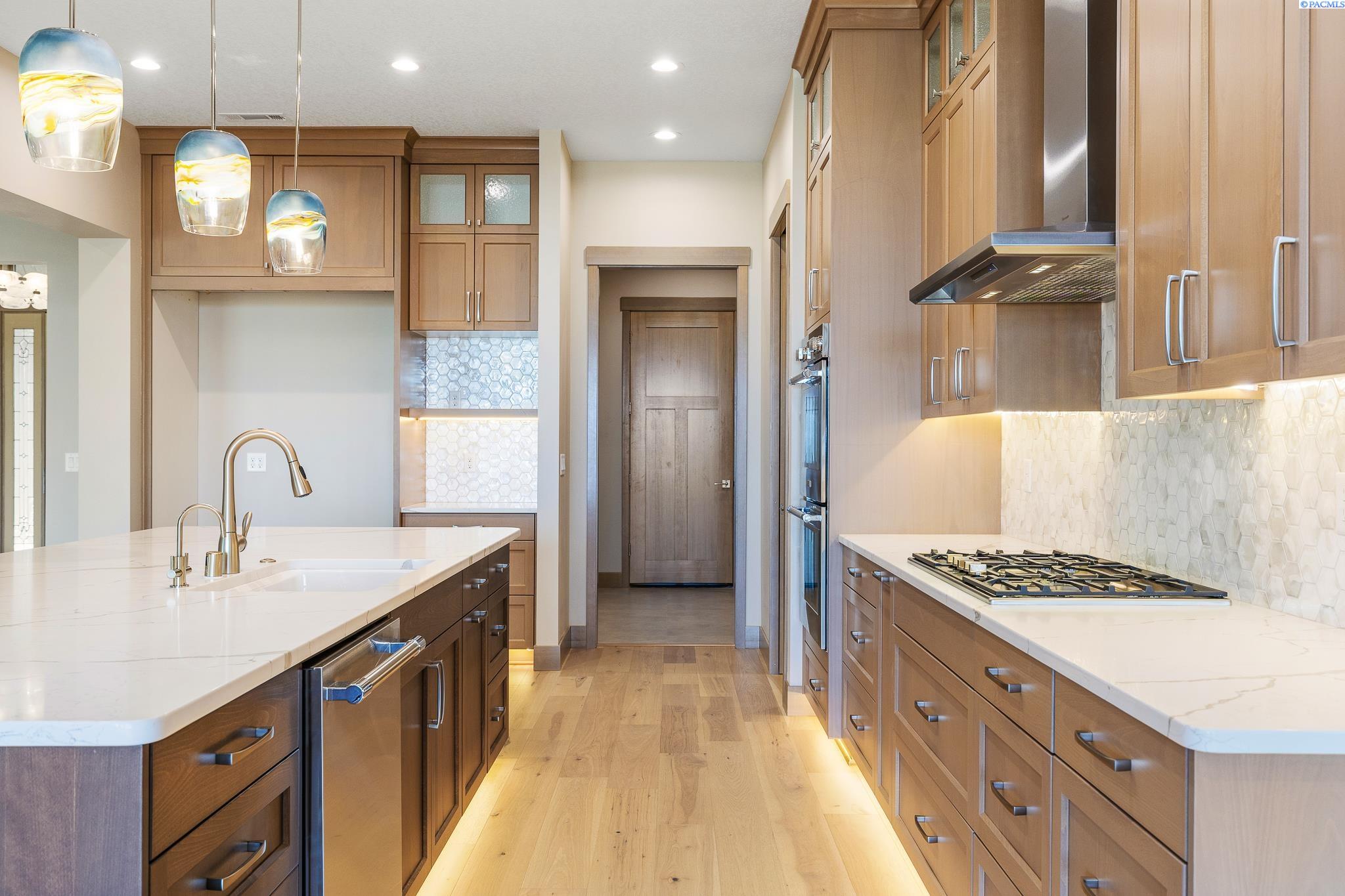 1255 Jolianna Dr