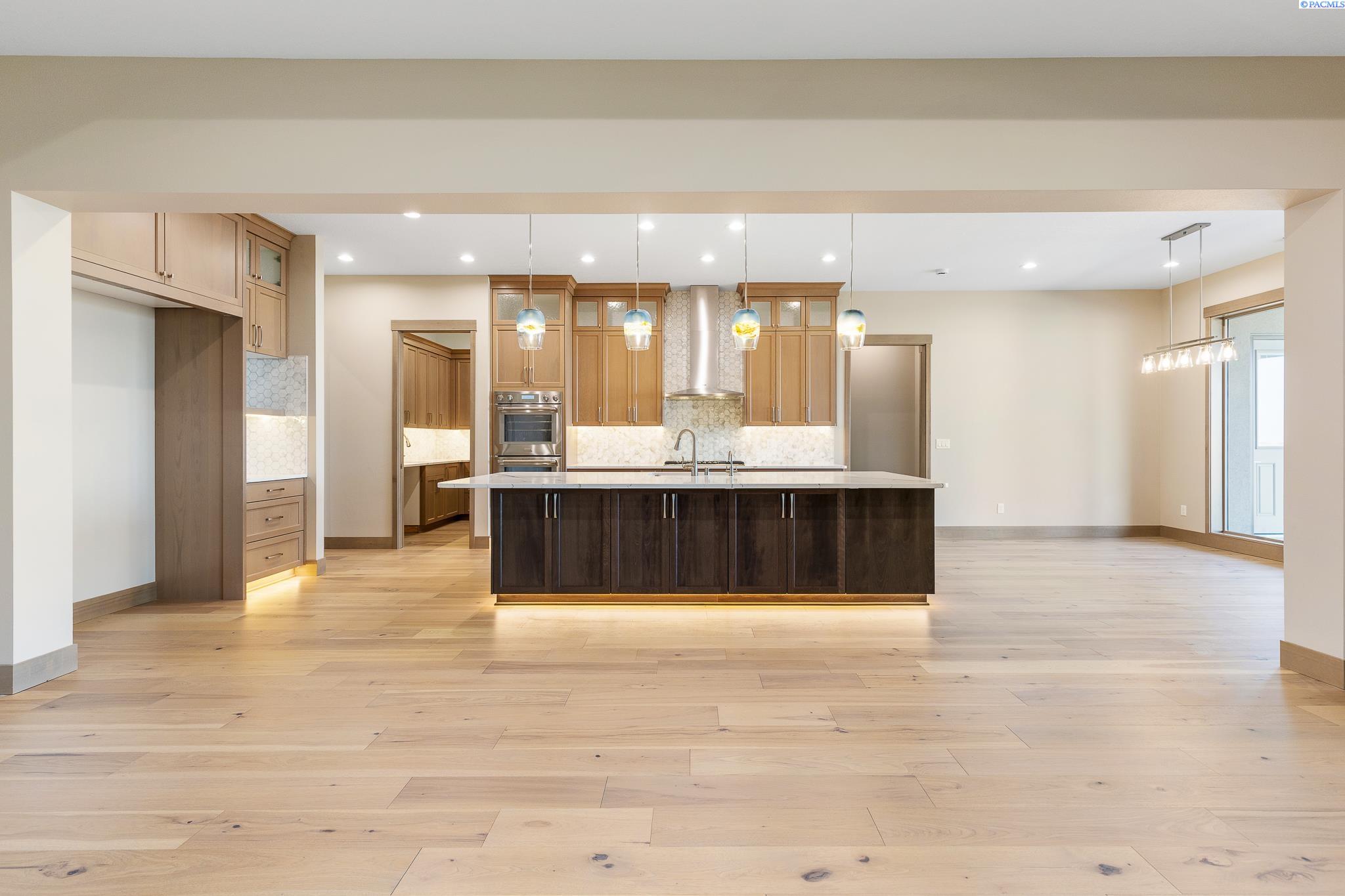 1255 Jolianna Dr