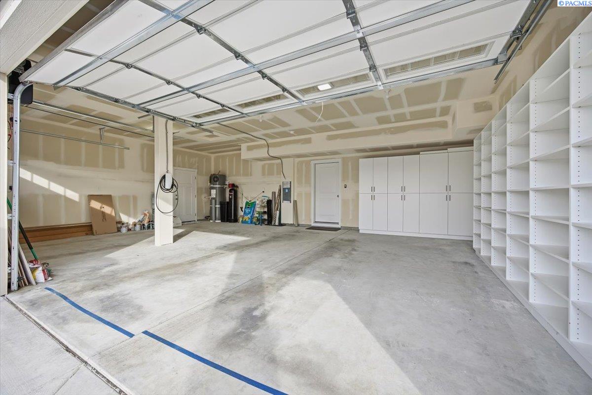 2560 Rinas Rd