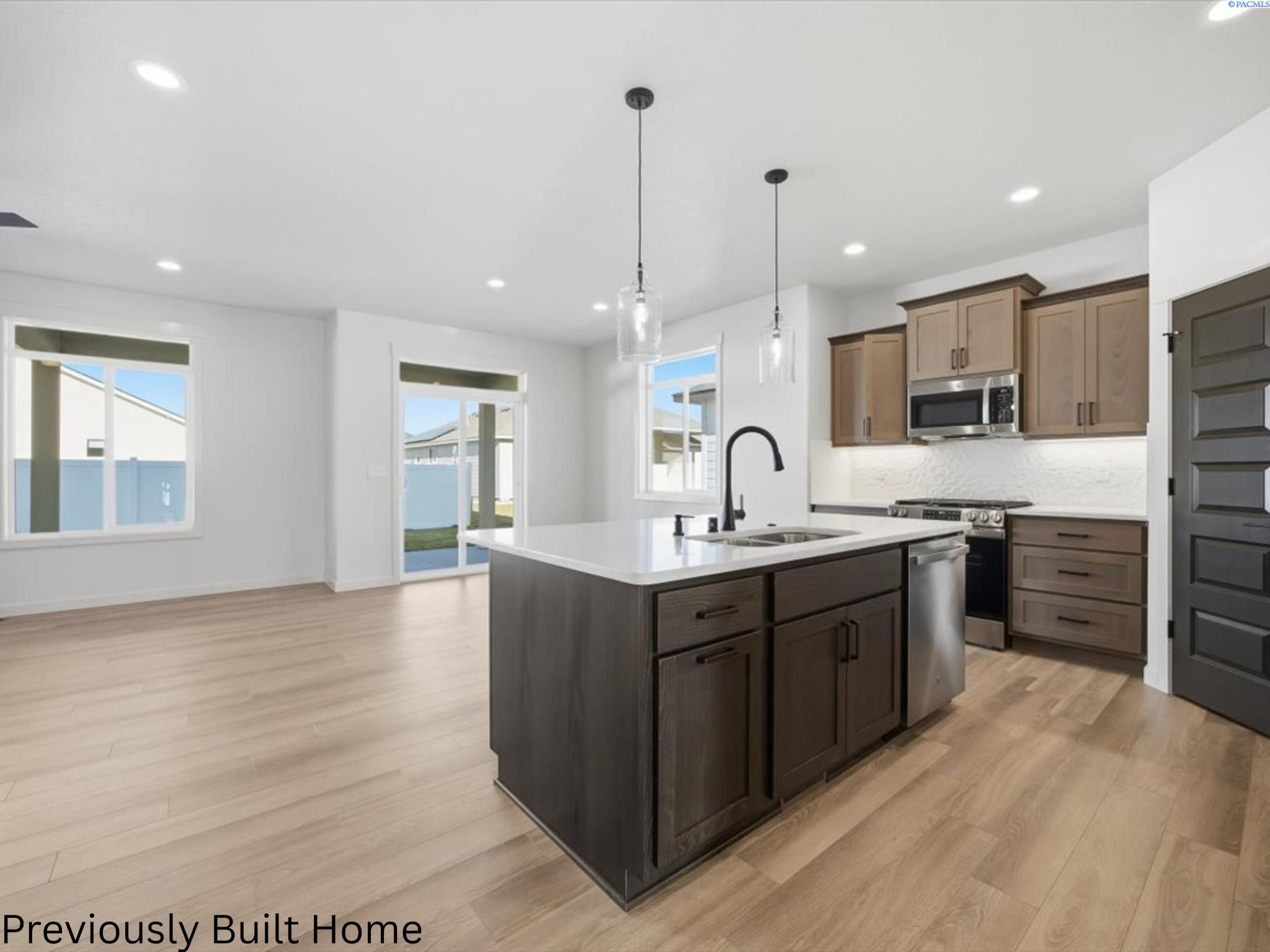8809 Silver Mound Dr