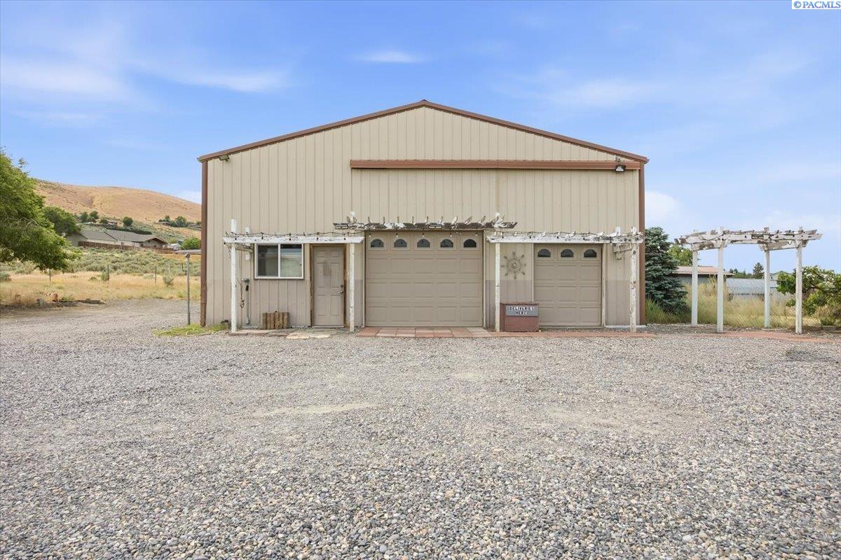 58506 N Ponderosa Pr Ne