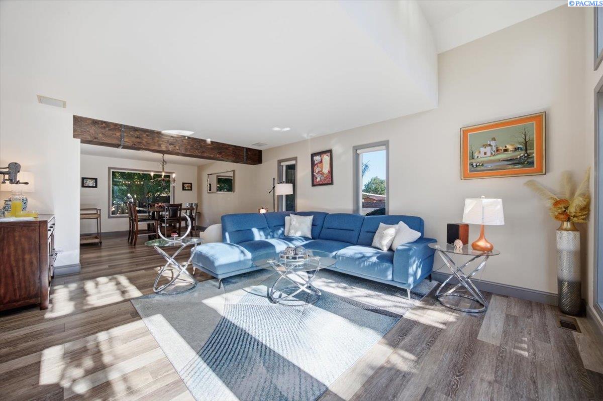 1401 Road 79
