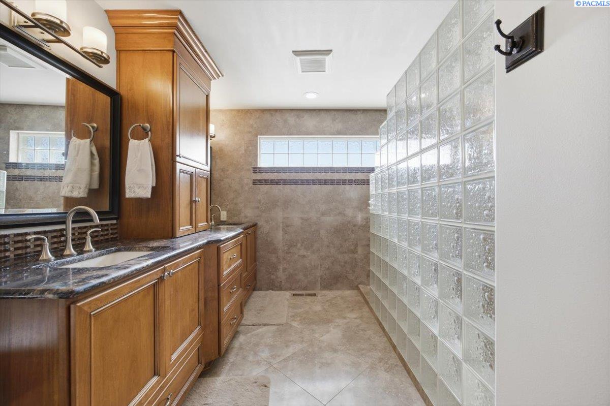 1401 Road 79