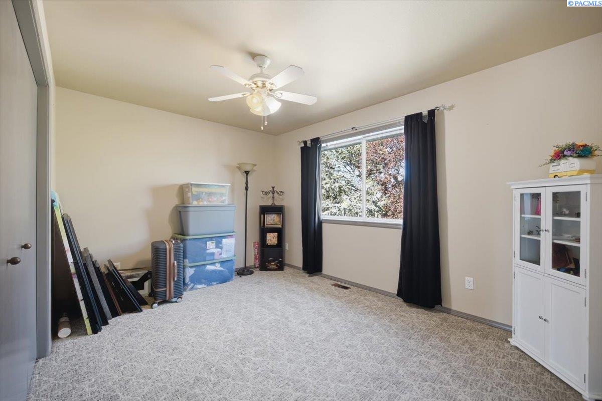 1401 Road 79