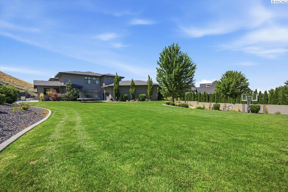 1150 Halter Ct