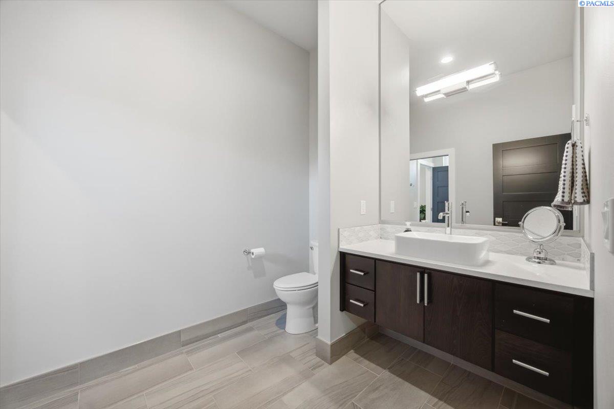 1150 Halter Ct