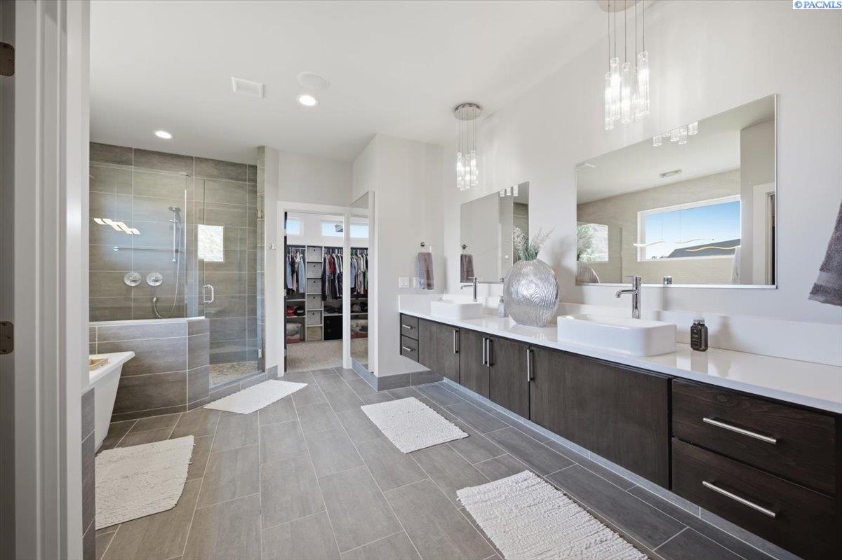 1150 Halter Ct