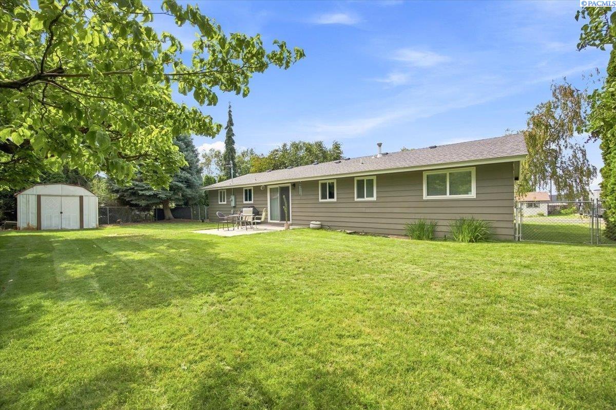 2146 Newcomer Ave
