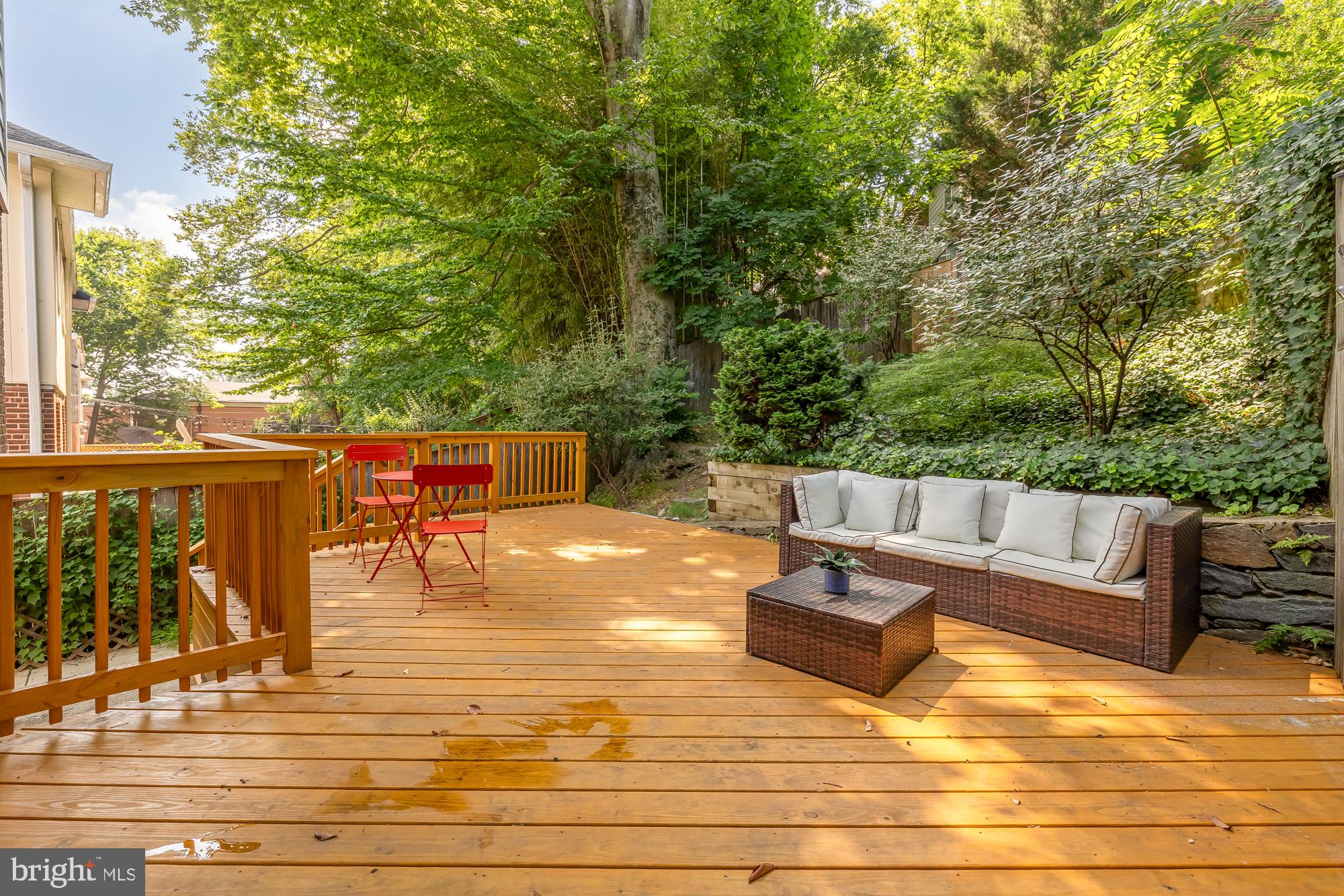 3646 Alton Pl NW