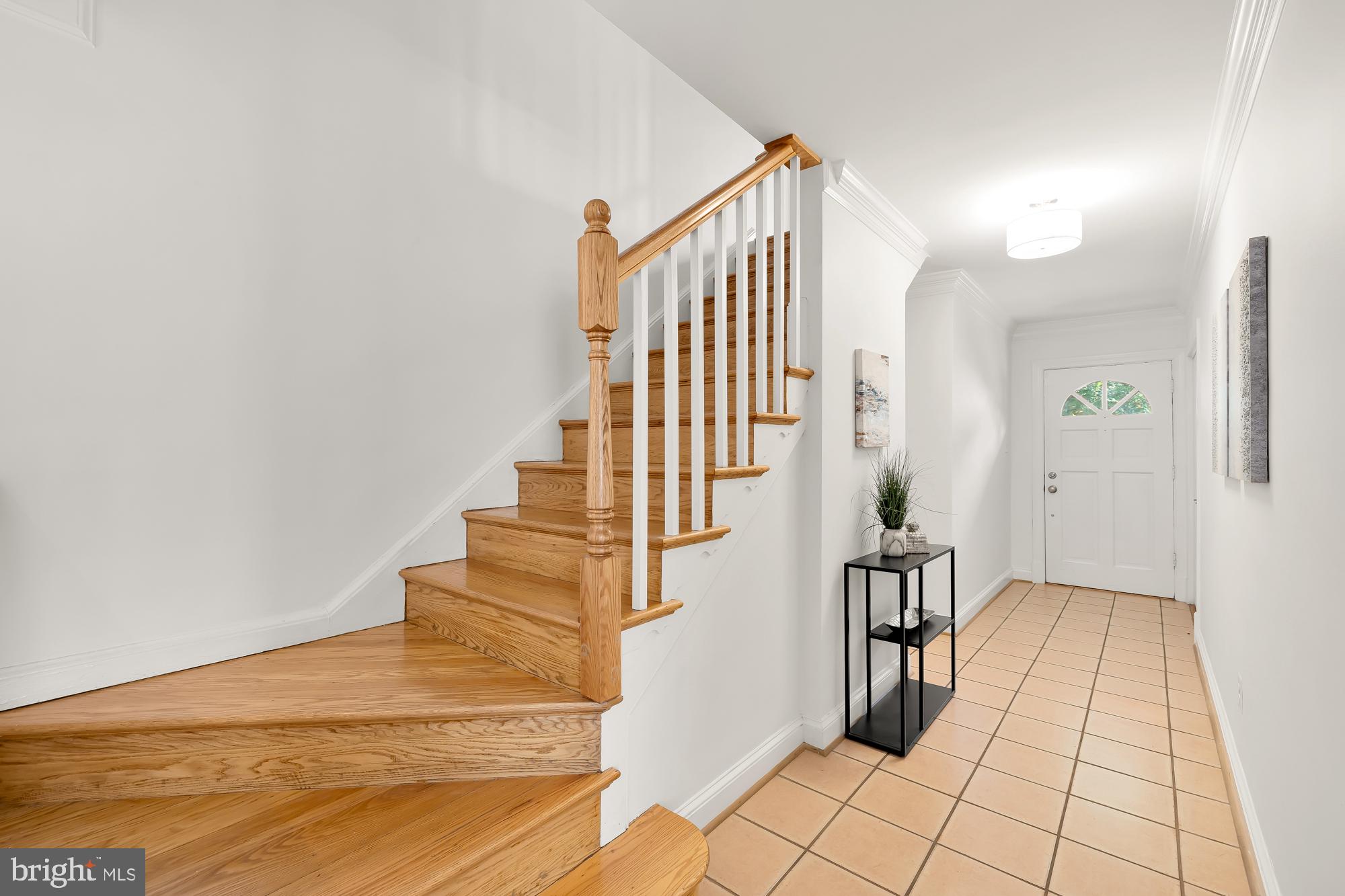 3646 Alton Pl NW