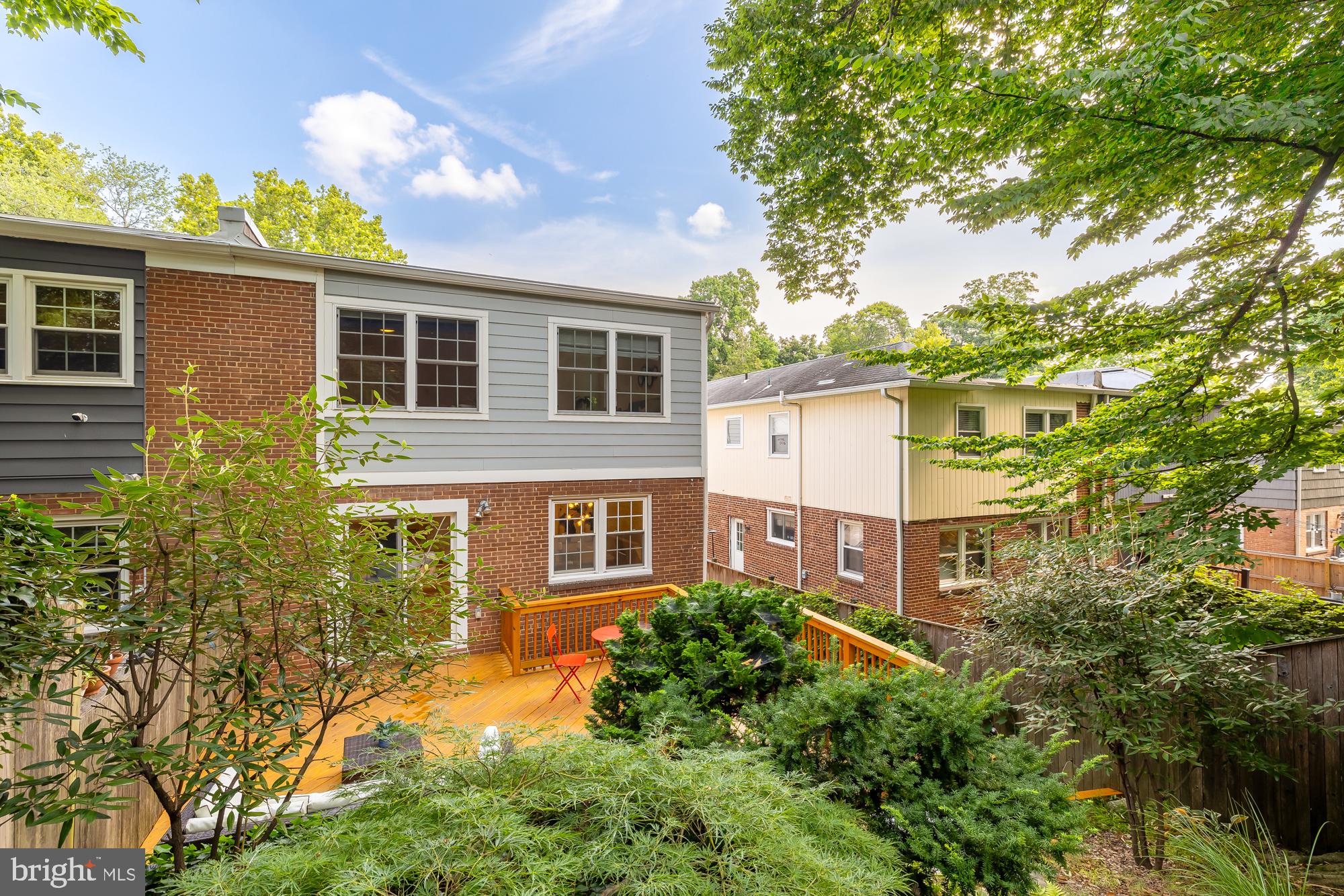 3646 Alton Pl NW