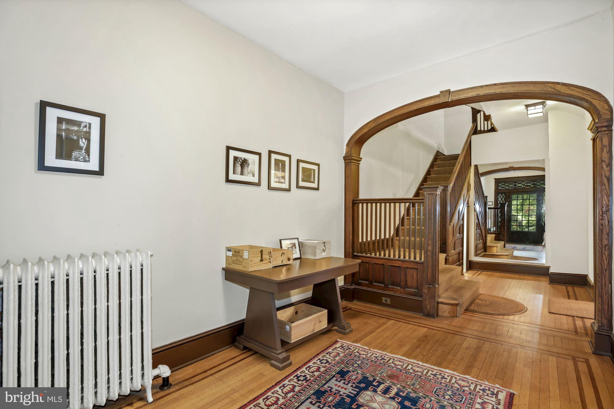 2610 CATHEDRAL AVE NW #3