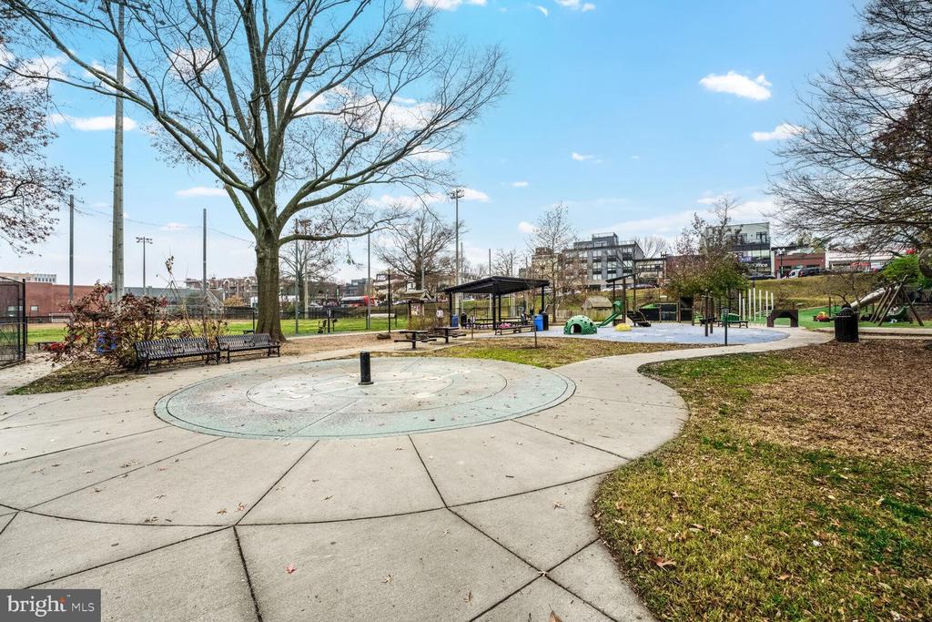 2325 42nd St NW #412