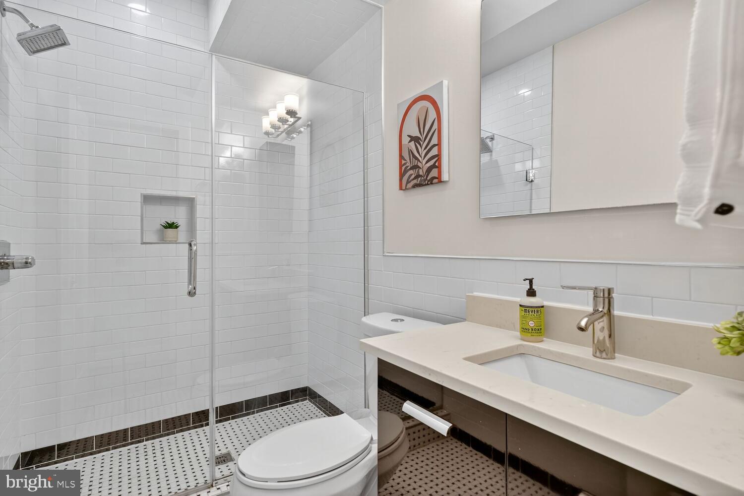 1306 8TH STREET NW 1