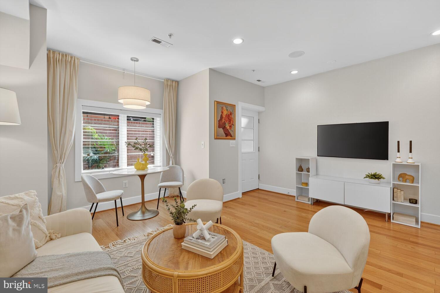 1306 8TH STREET NW 1