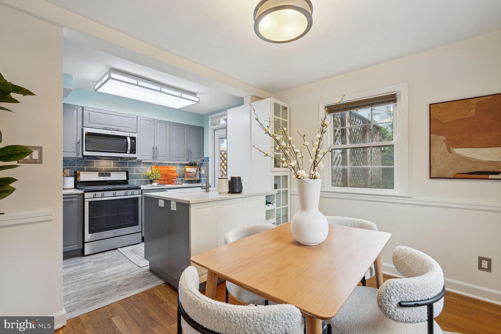 304 S Glebe Rd