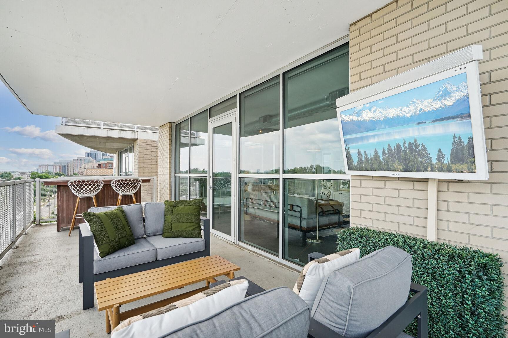 3409 Wilson Blvd #611