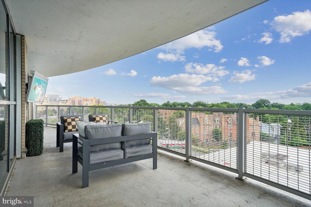3409 Wilson Blvd #611