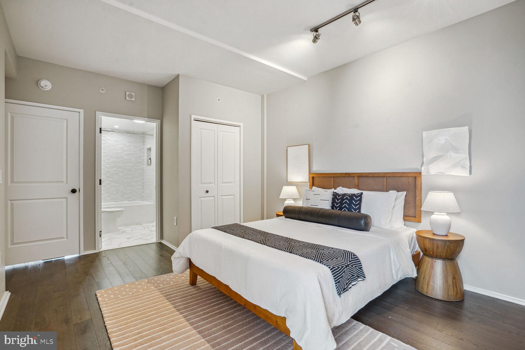 3409 Wilson Blvd #611