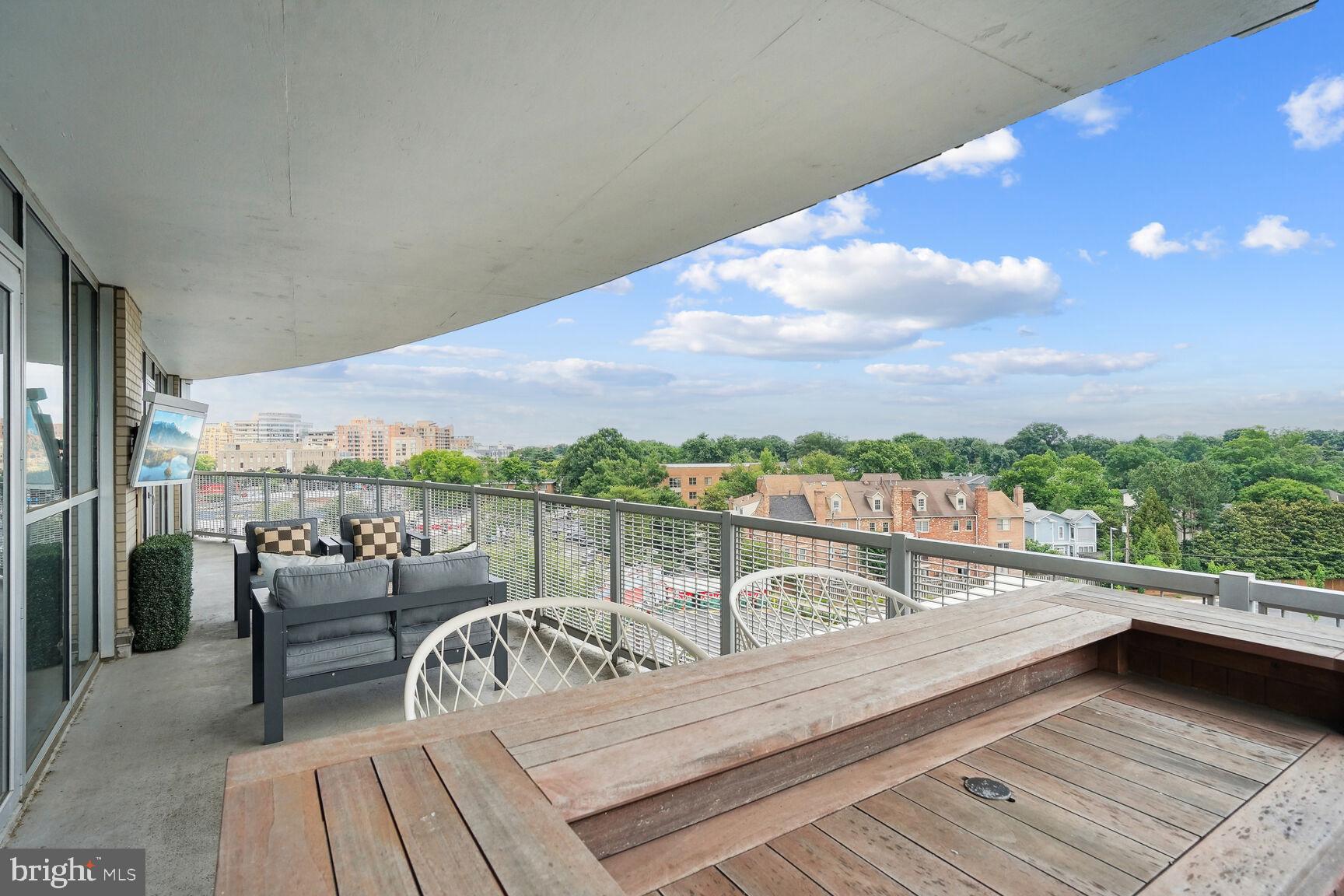 3409 Wilson Blvd #611