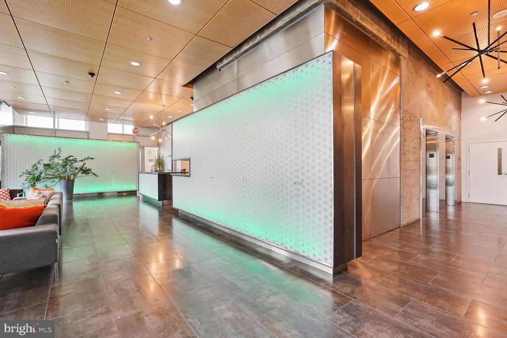 3409 Wilson Blvd #611