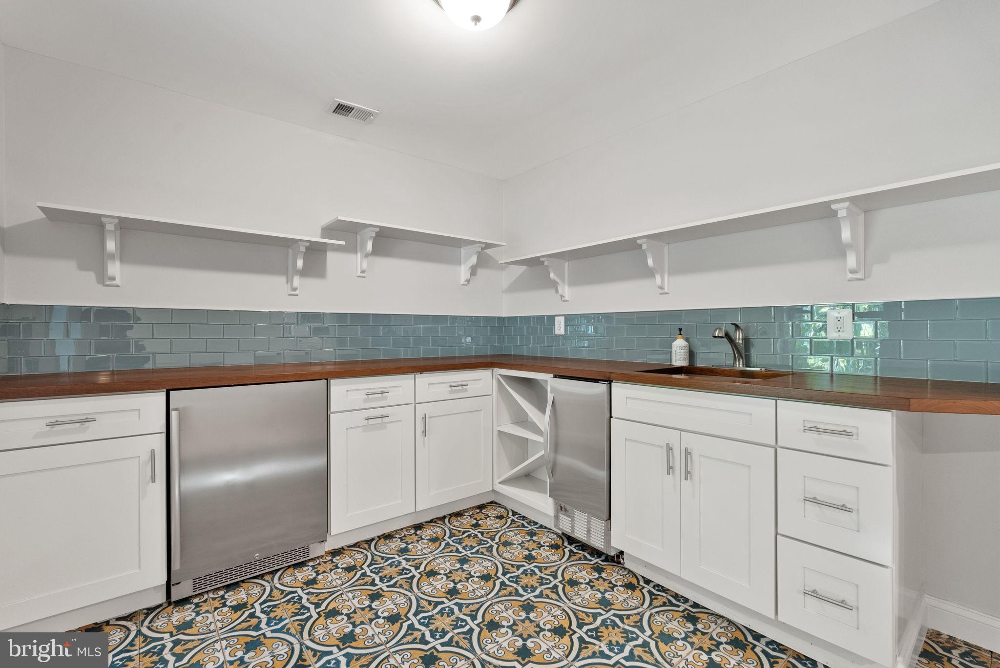 2708 24TH STREET N