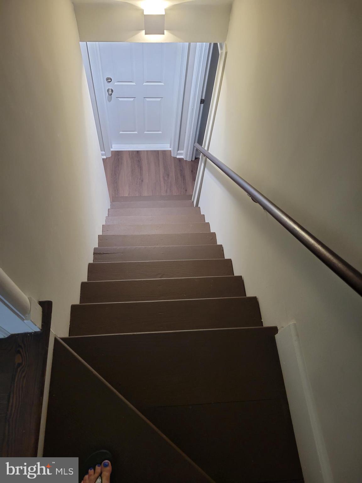 2250 N QUANTICO STREET