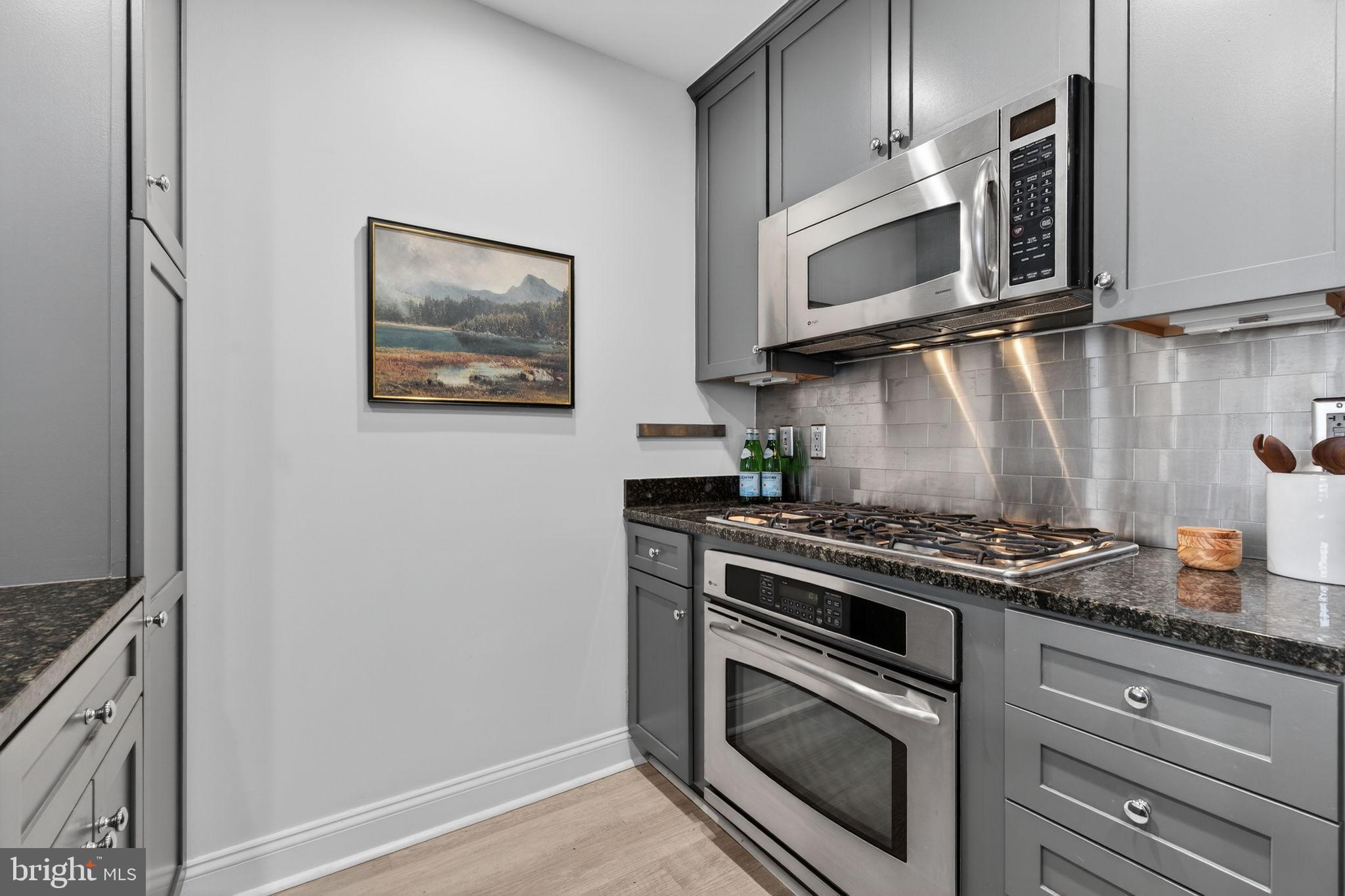 3625 10TH STREET N 907