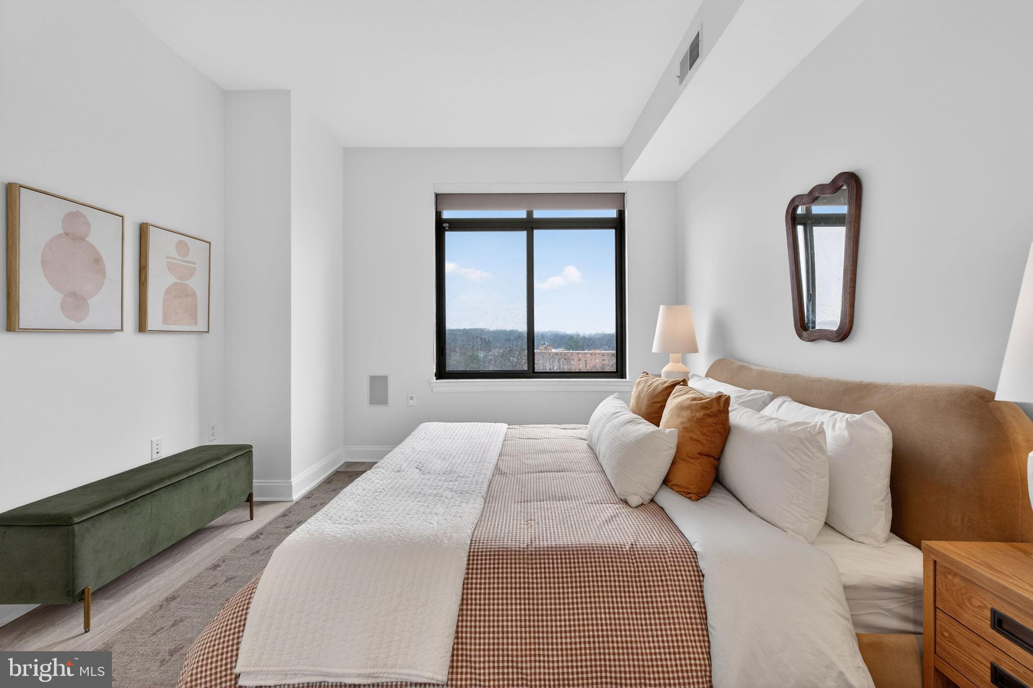 3625 10TH STREET N 907