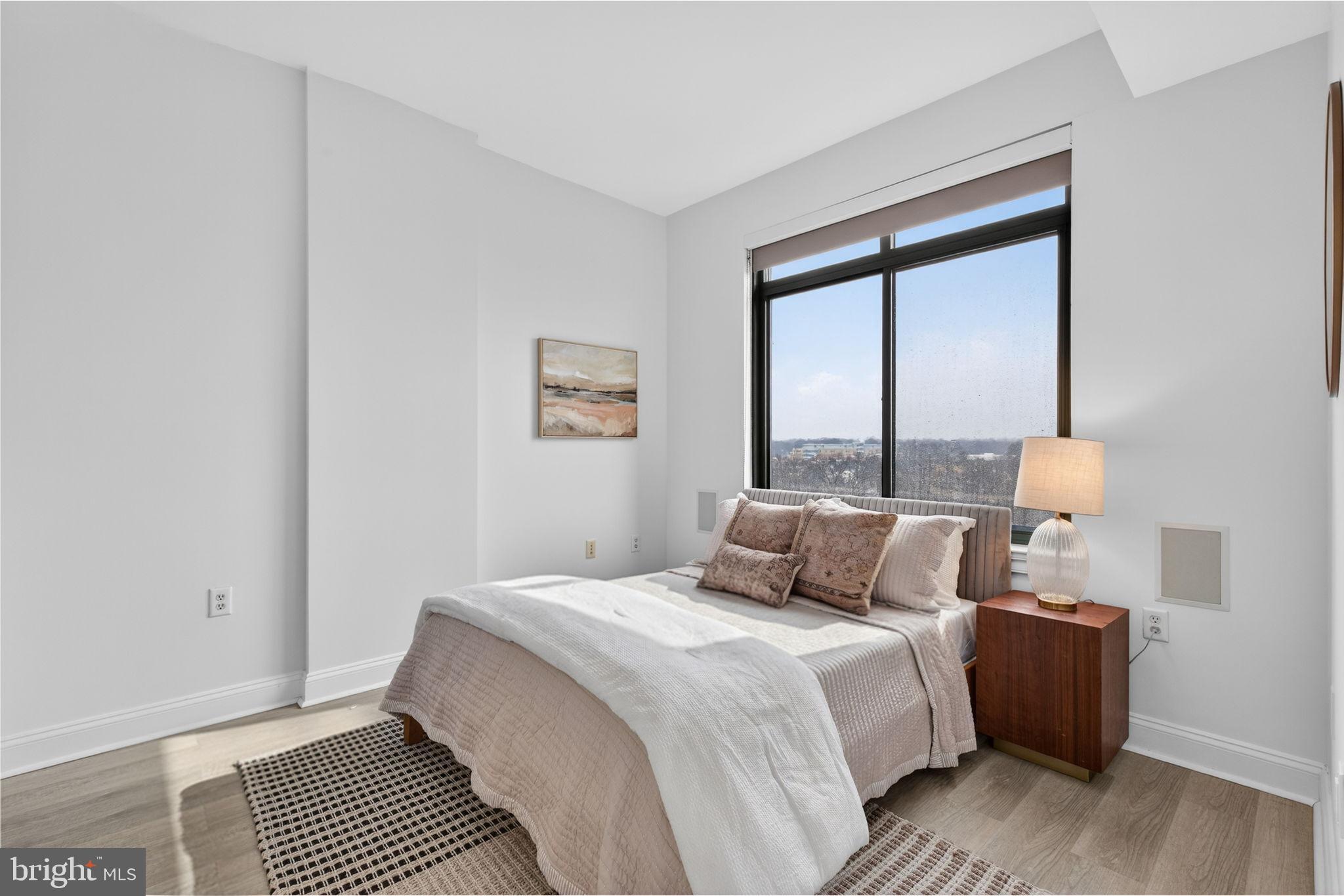 3625 10TH STREET N 907