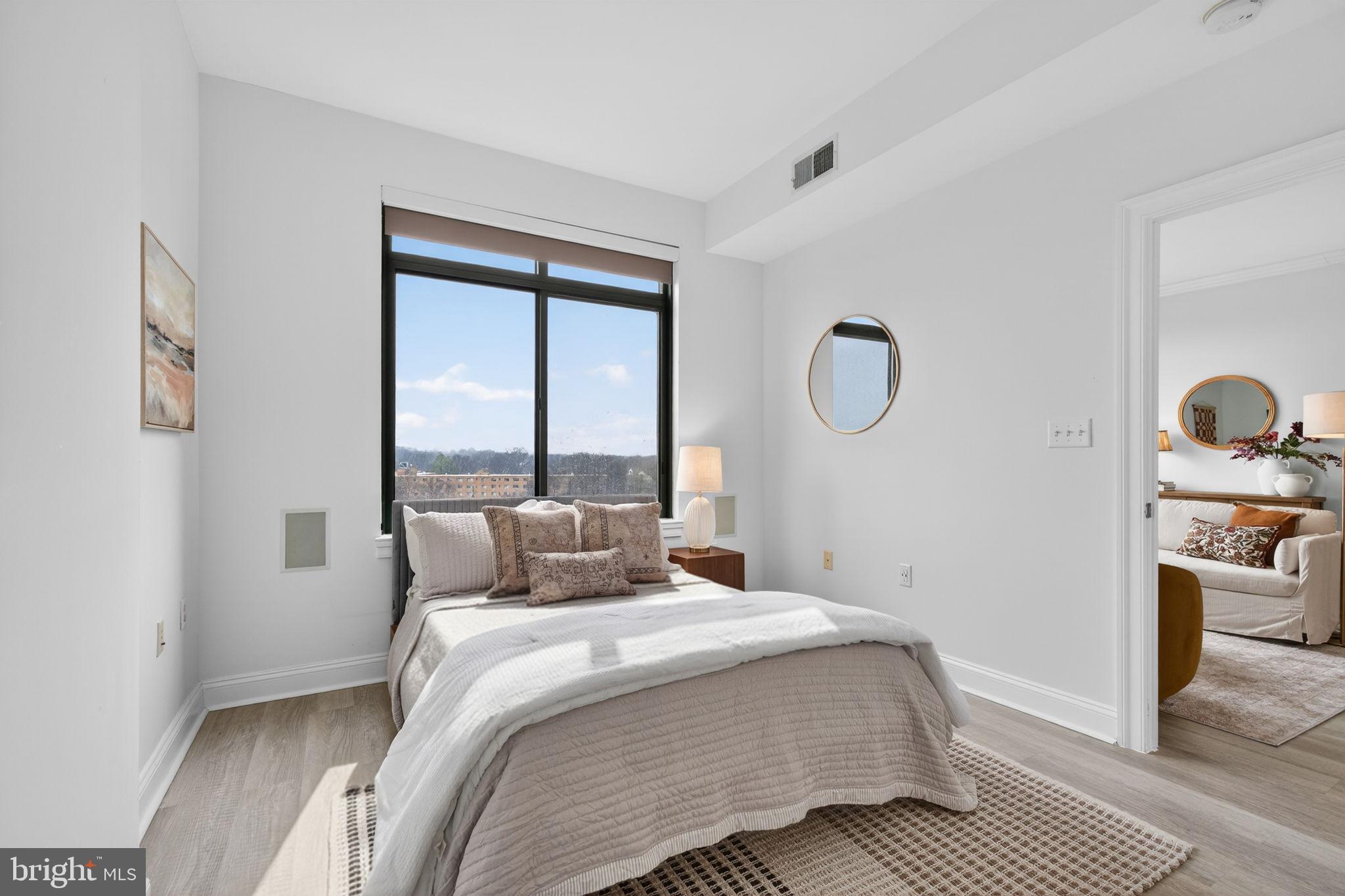 3625 10TH STREET N 907