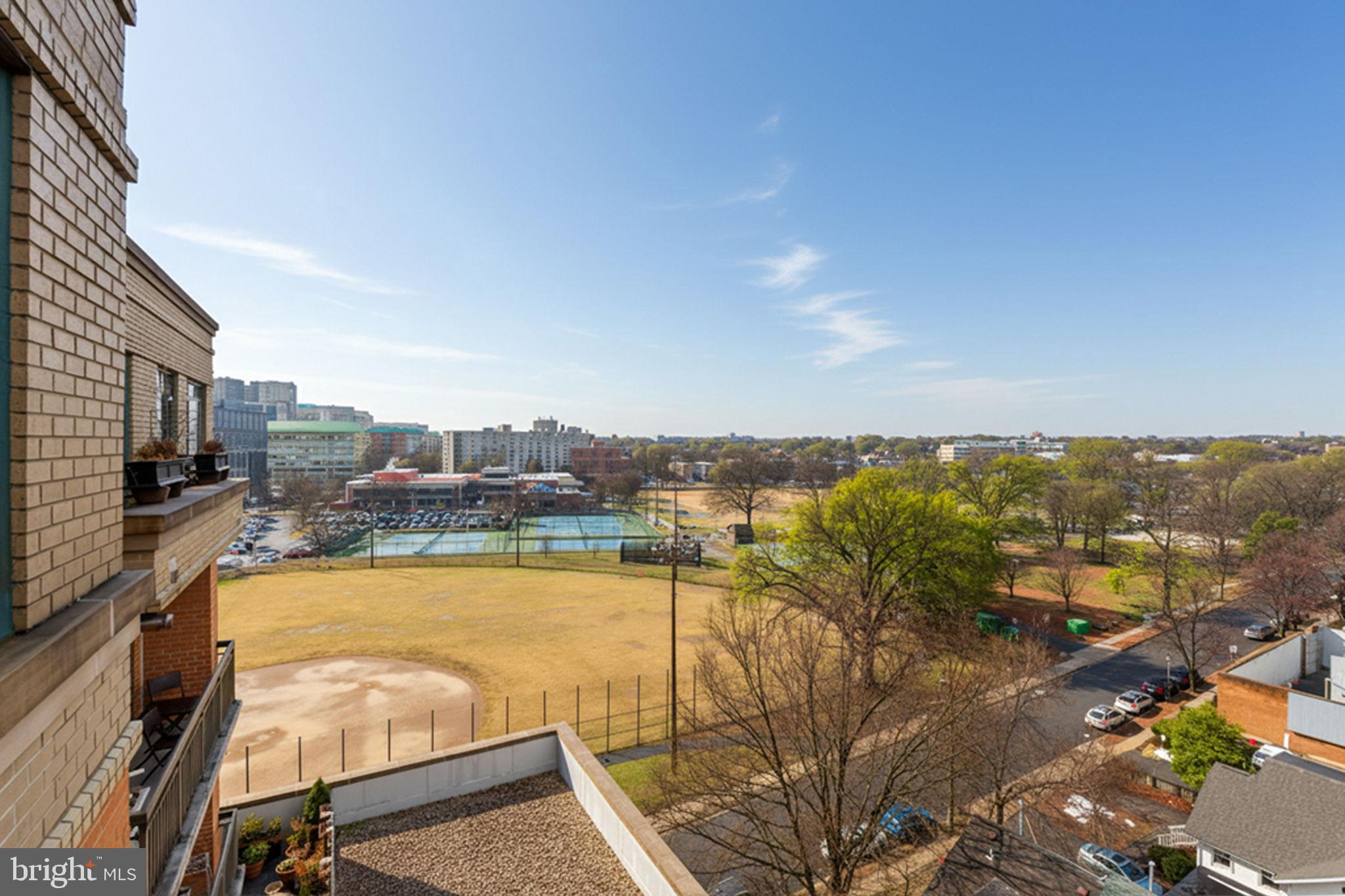 3625 10TH STREET N 907