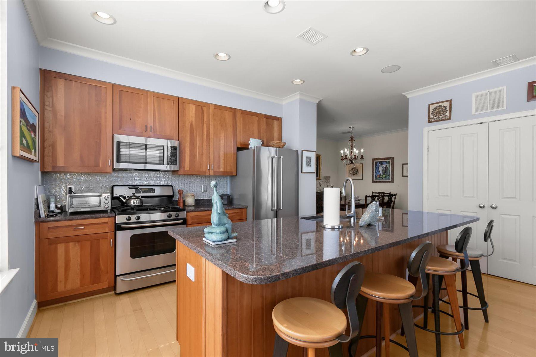 1205 N GARFIELD STREET PH4