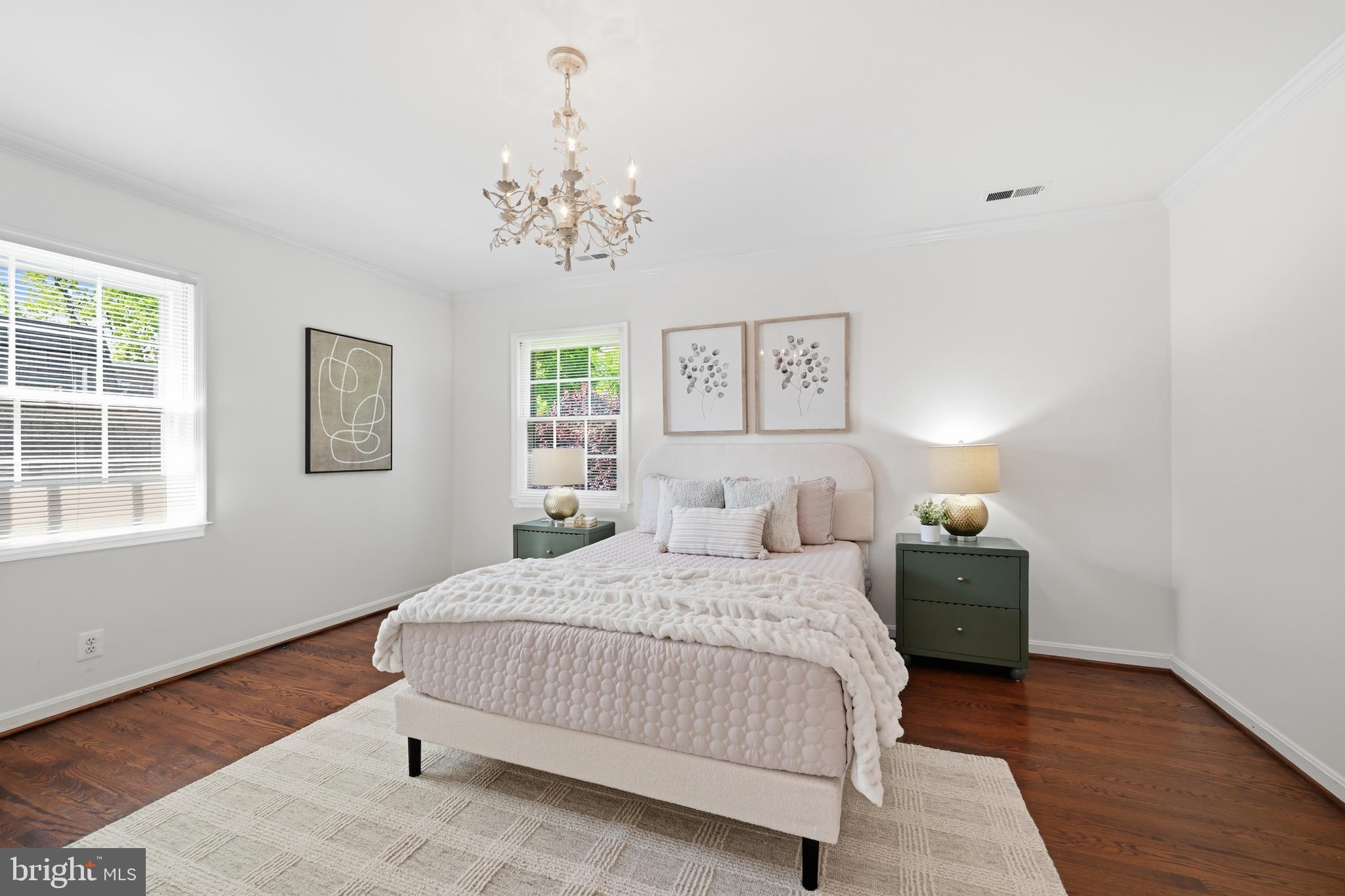 2311 N GLEBE ROAD