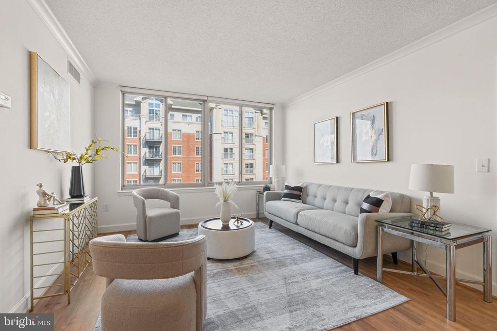 1220 N FILLMORE STREET Unit: 606
