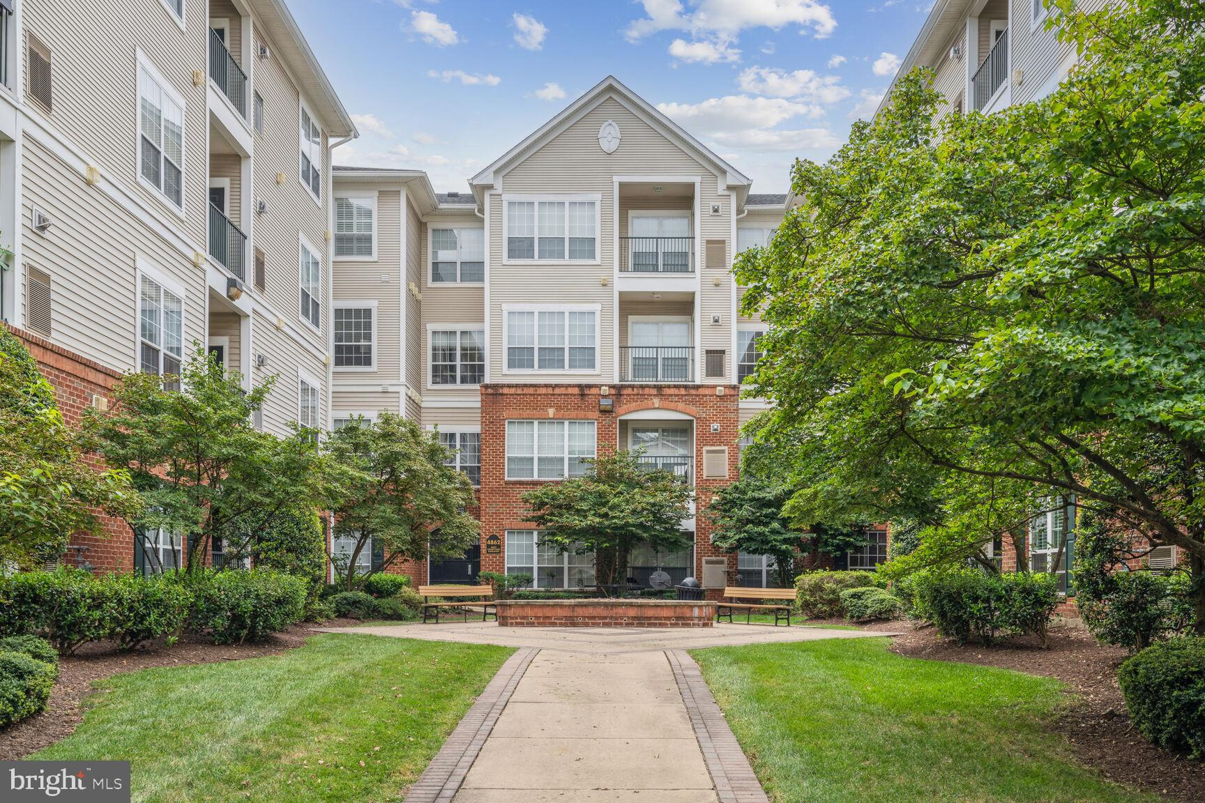 4862 Eisenhower Ave #274