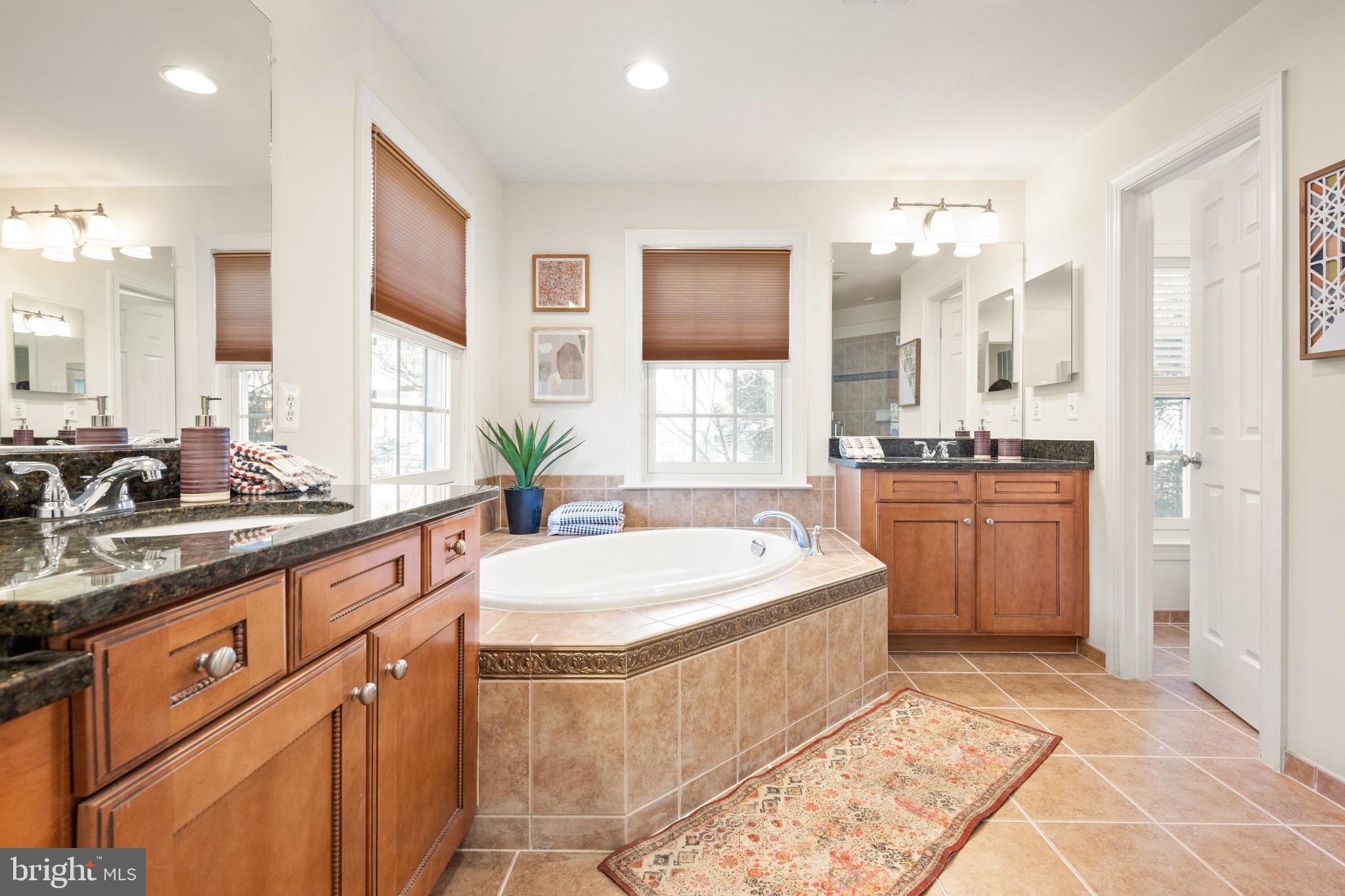 3517 Goddard Way