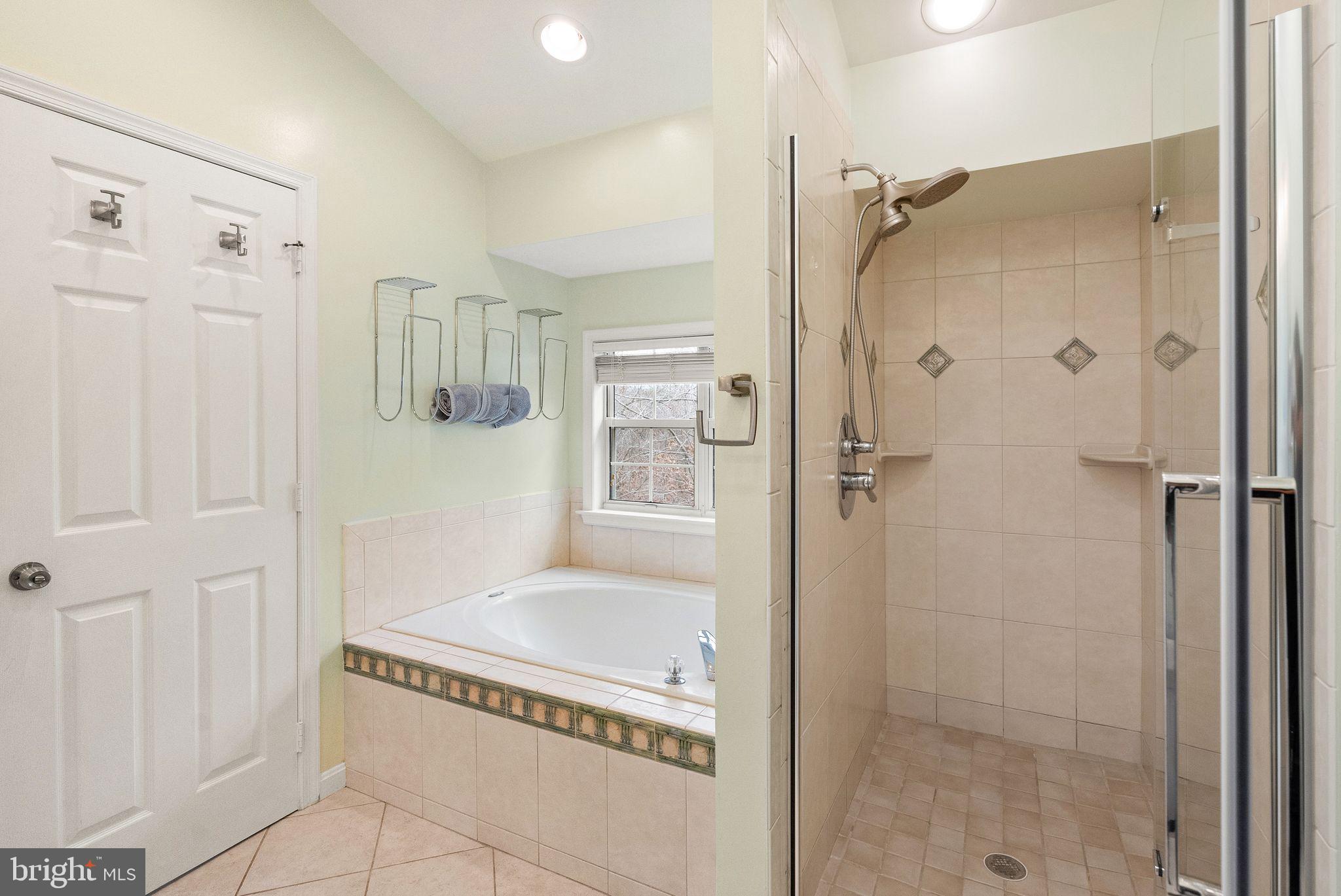 5701 Clapham Rd