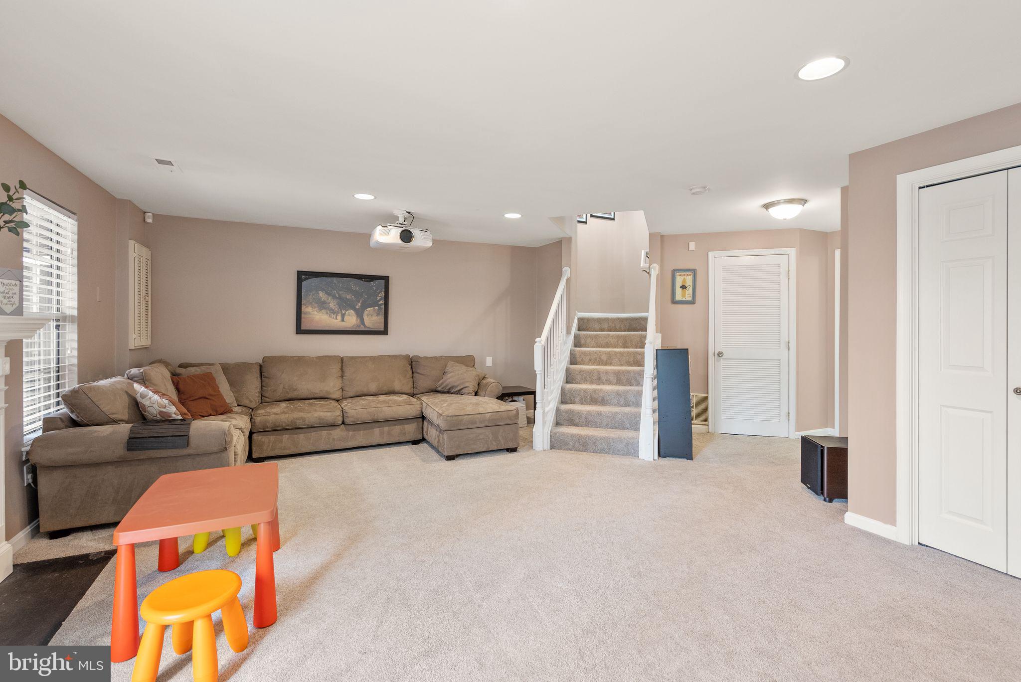 5701 Clapham Rd