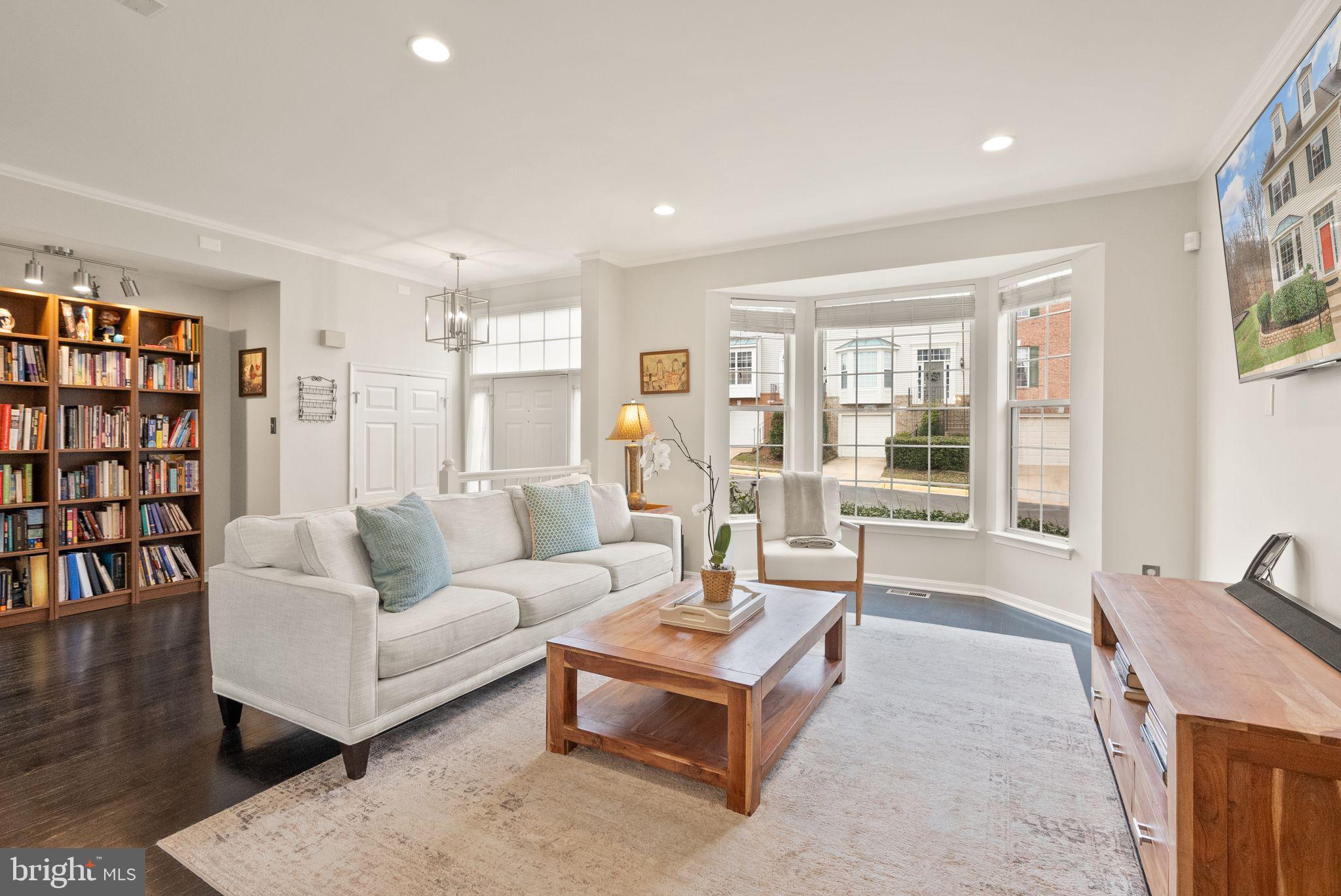 5701 Clapham Rd