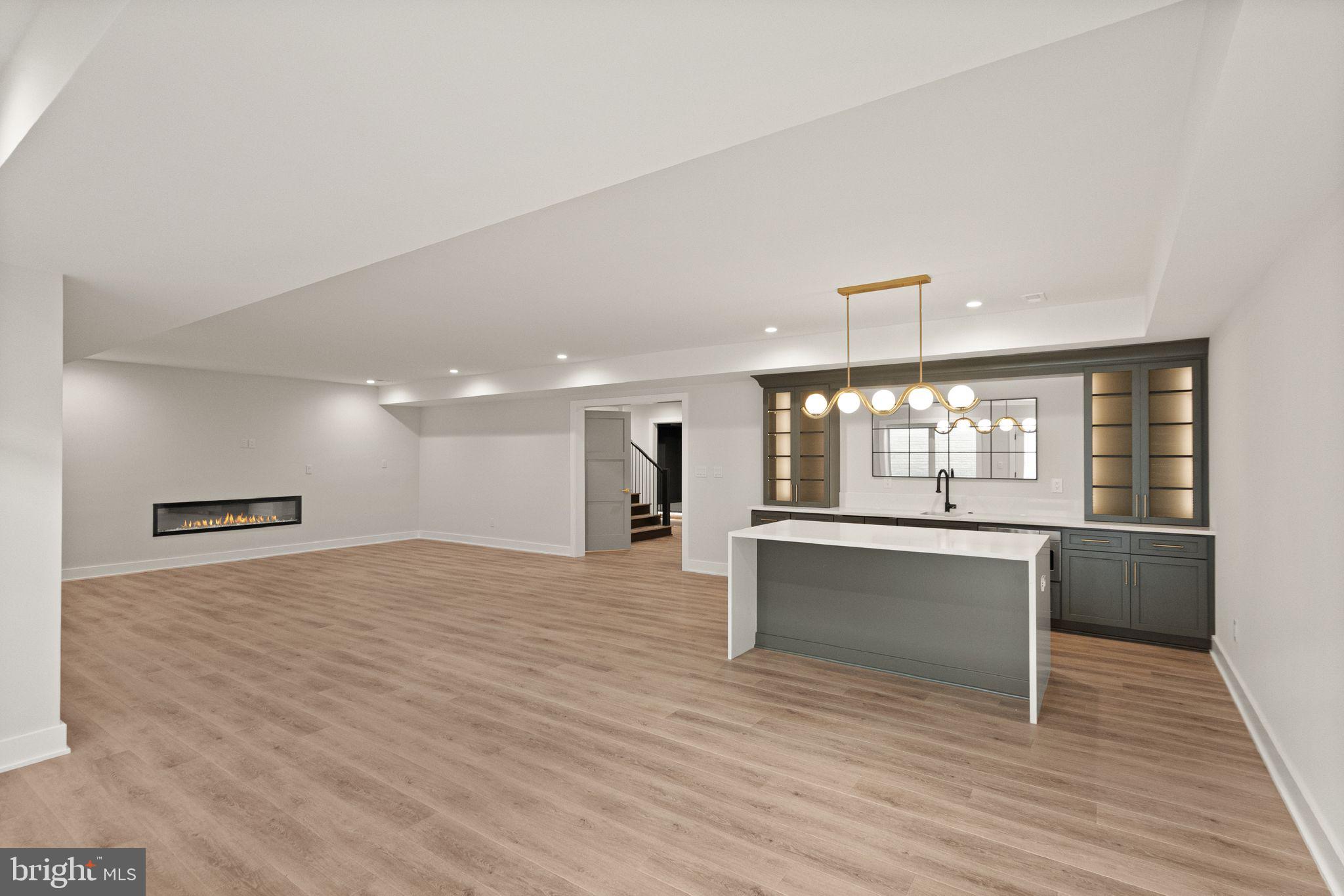 6602 FAIRLAWN DRIVE