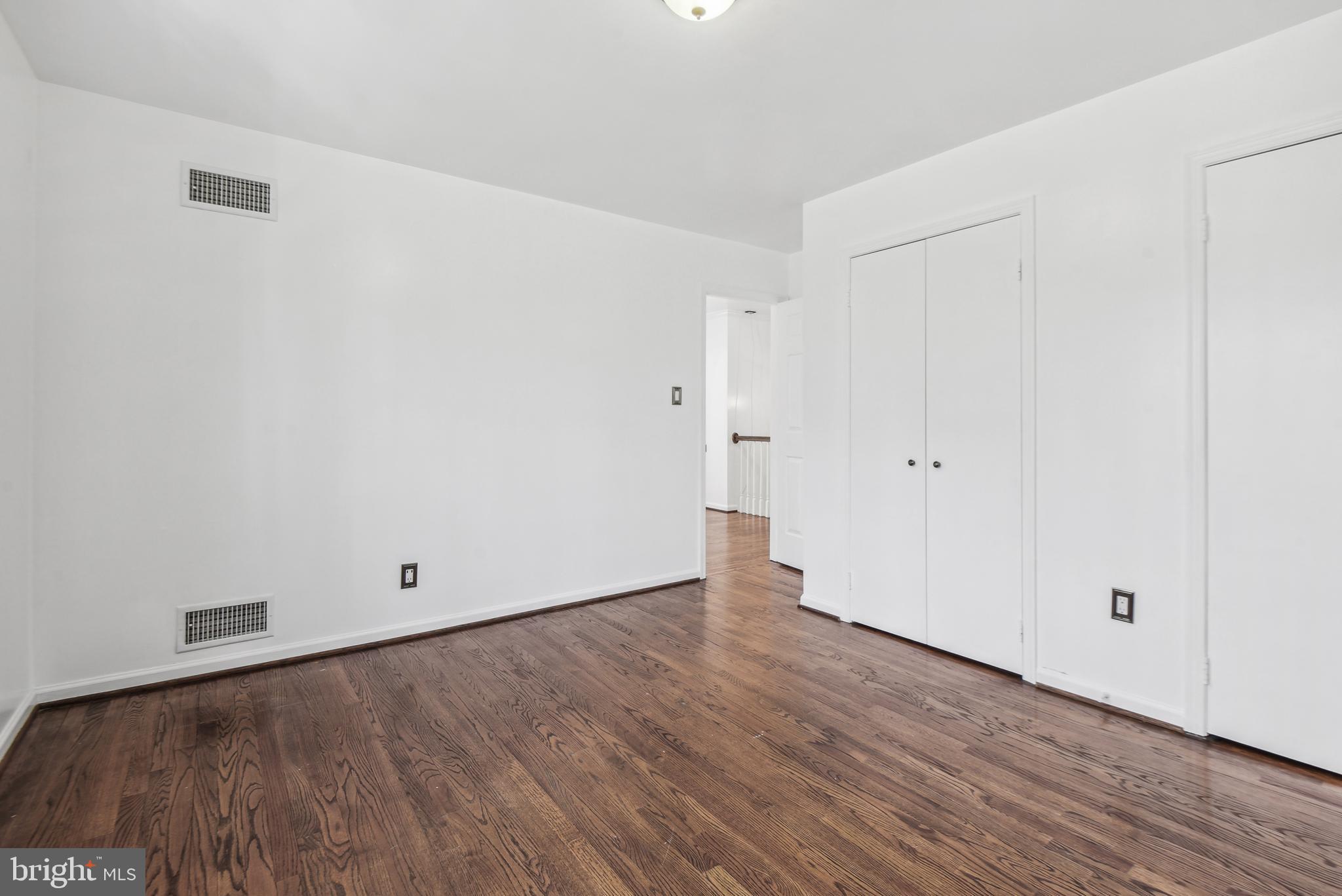 1081 Old Cedar Rd