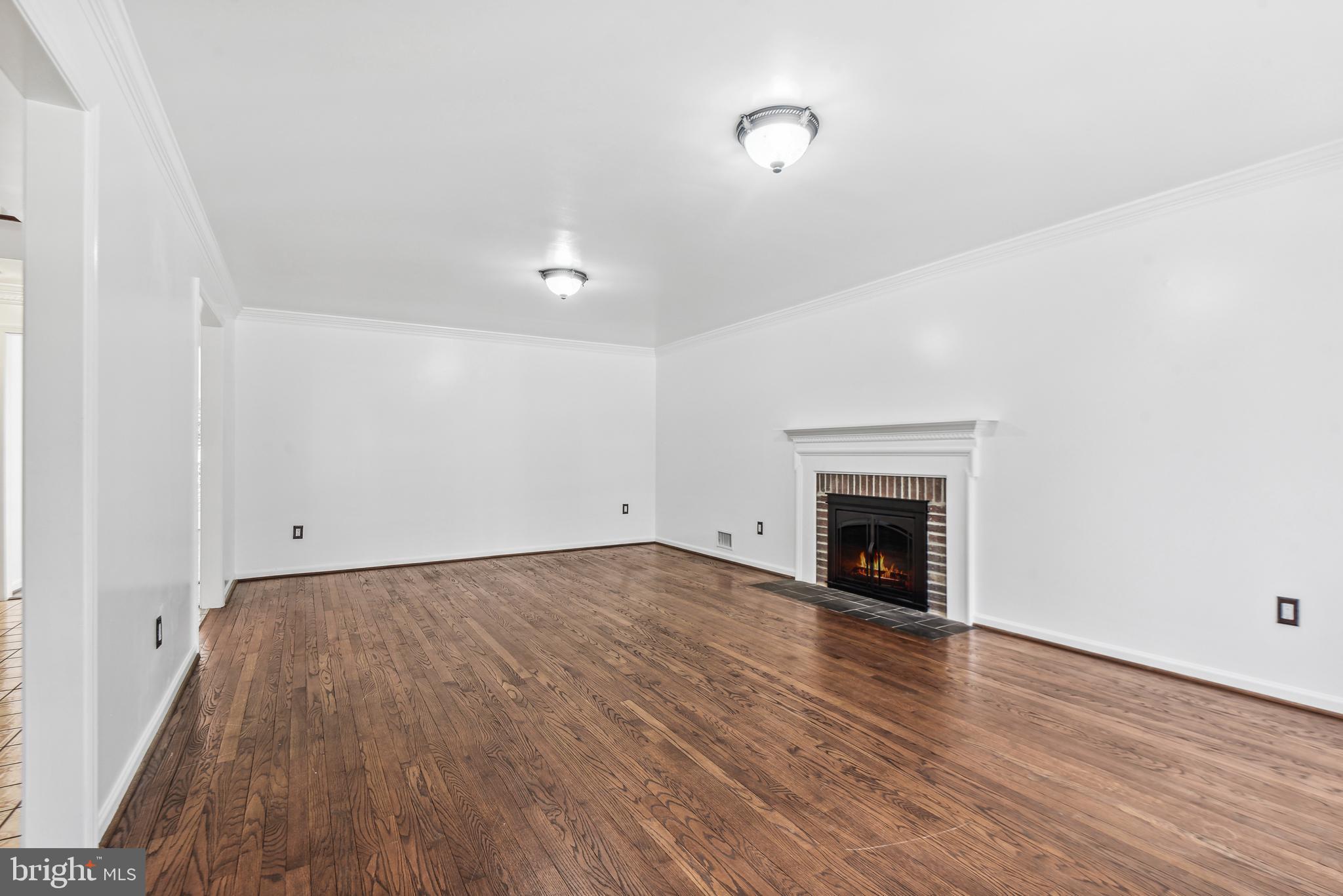 1081 Old Cedar Rd