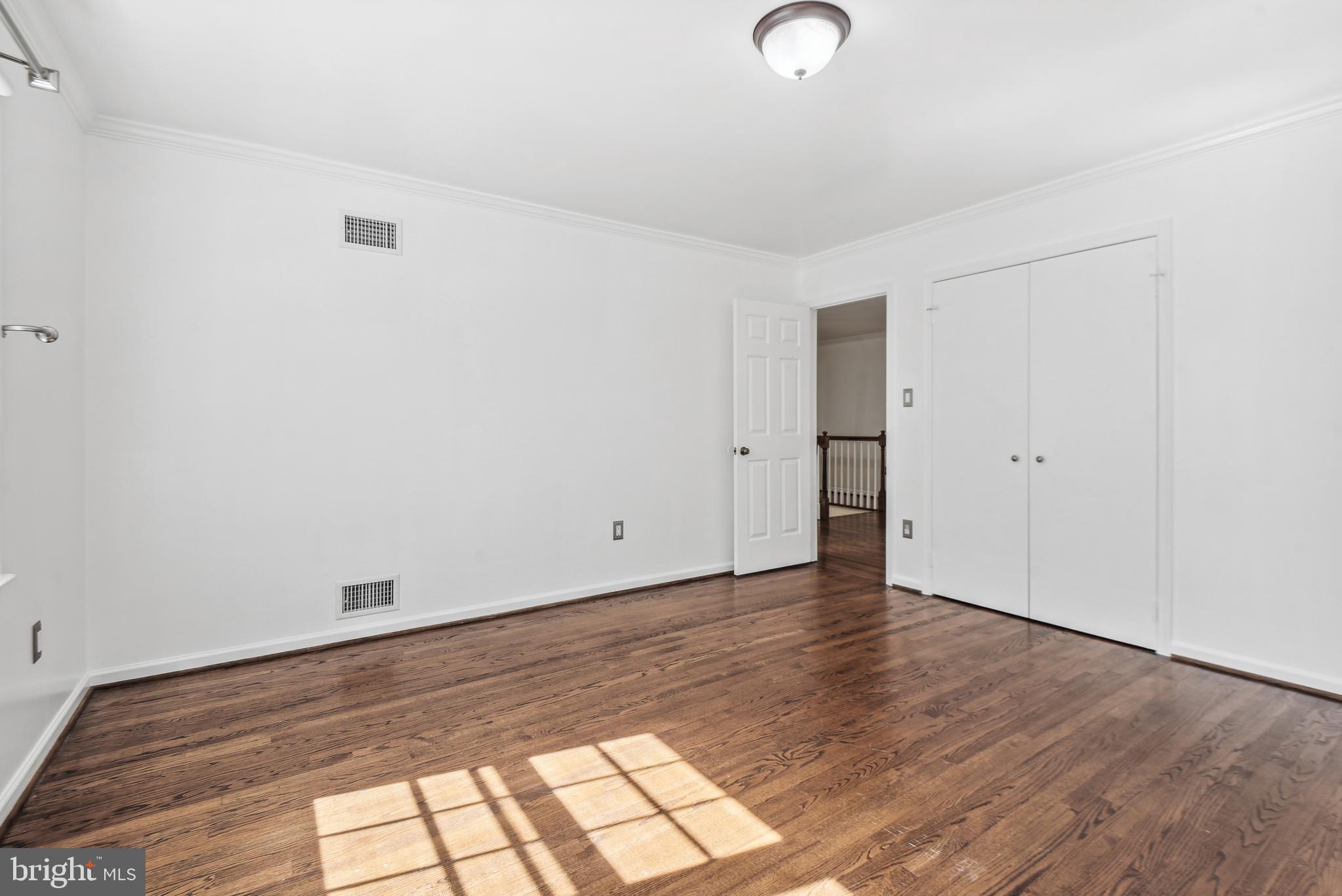 1081 Old Cedar Rd
