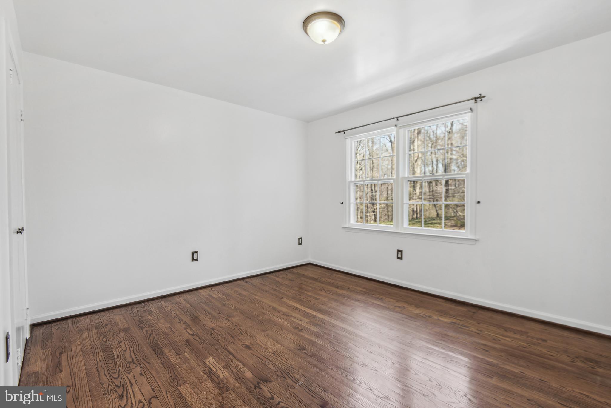 1081 Old Cedar Rd