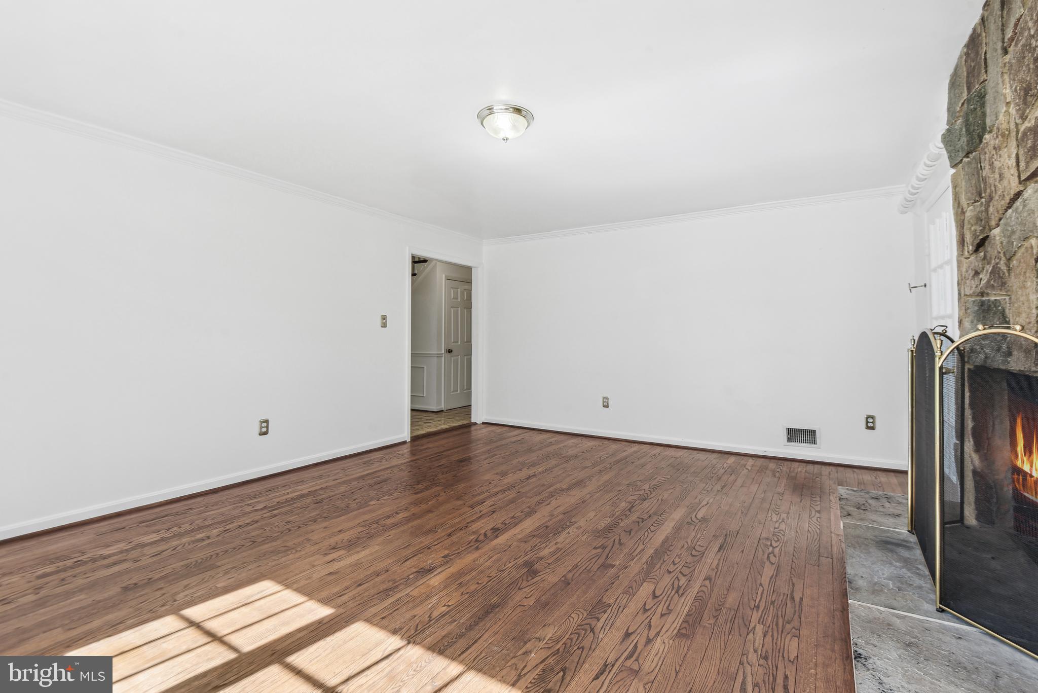1081 Old Cedar Rd